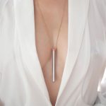 Crave - Vesper Vibrator Ketting gebruik