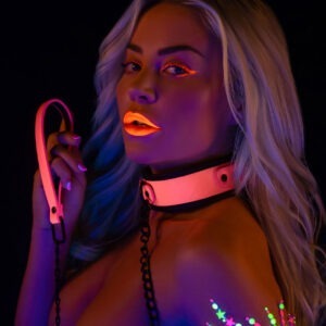 Taboom - Glow in the Dark Halsband met Ketting Roze