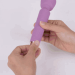 Svakom - Mini Emma NEO Wand Vibrator opladen